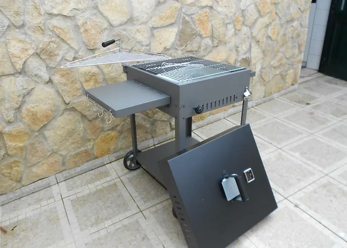 Casa Alfarroba Vakantiehuis Barão de São Miguel